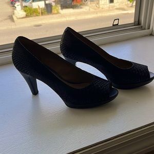 Clarks shoes cushion soft